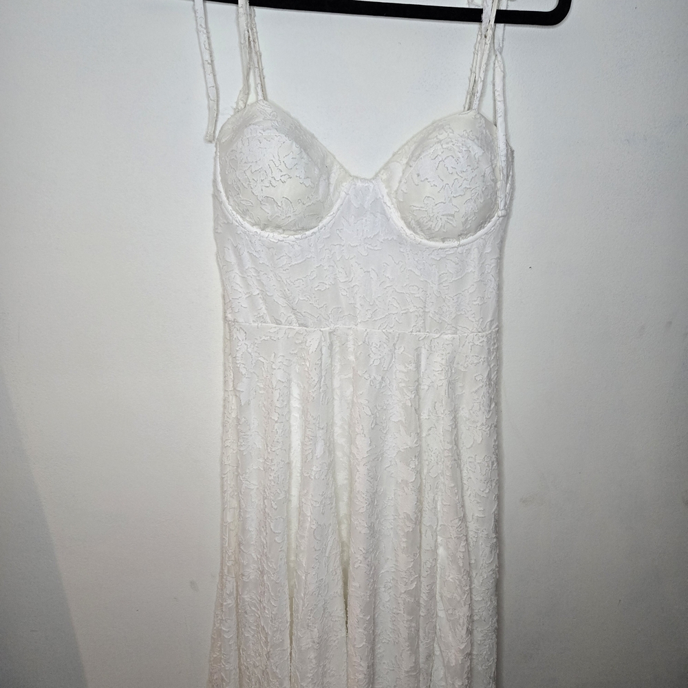Windsor White Lace Chemise